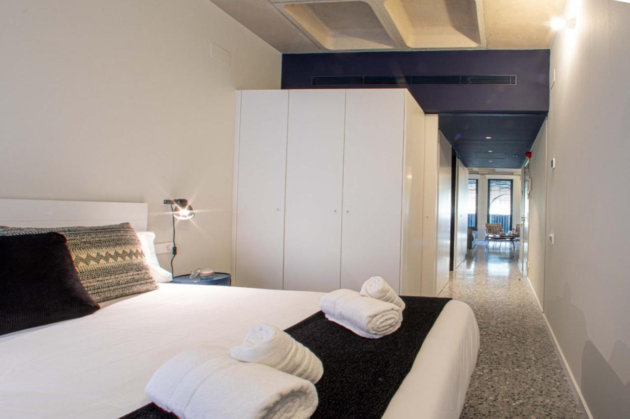 Barcelona Touch Apartments - Rosich L'Hospitalet de Llobregat Extérieur photo