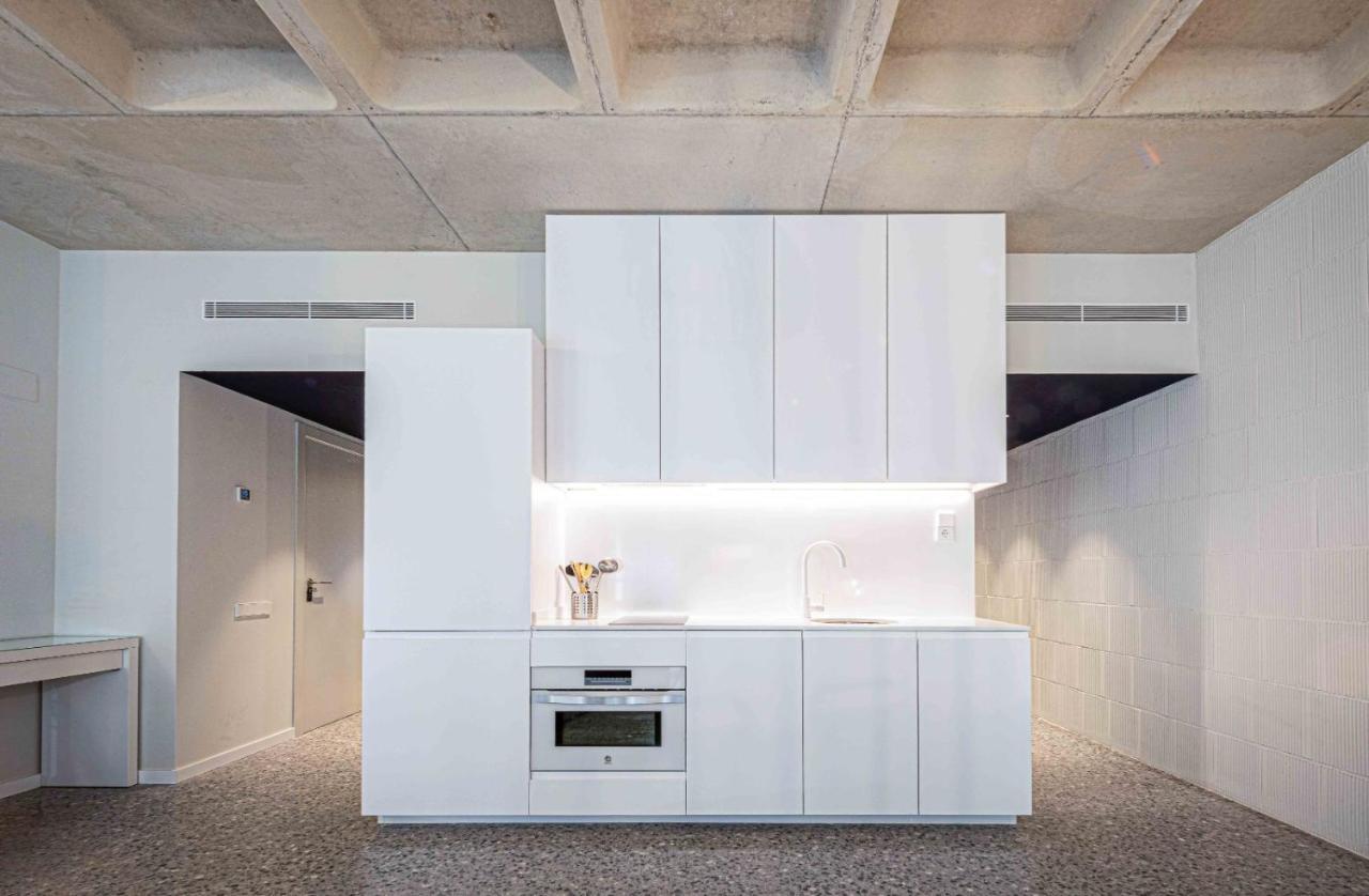 Barcelona Touch Apartments - Rosich L'Hospitalet de Llobregat Extérieur photo