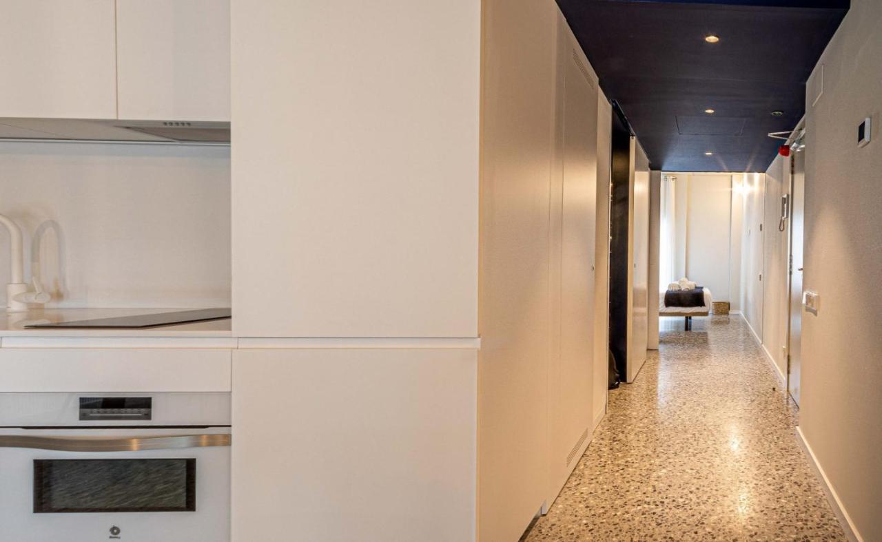 Barcelona Touch Apartments - Rosich L'Hospitalet de Llobregat Extérieur photo